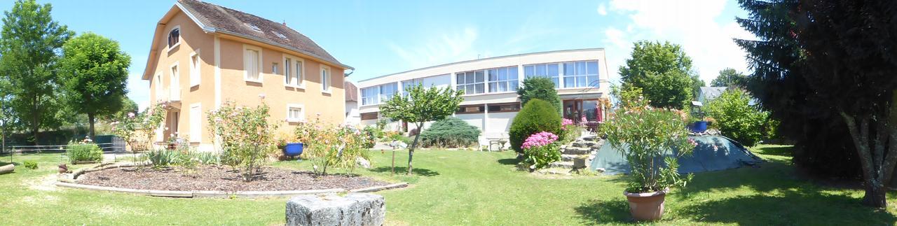Hotel Morris Le Pont-de-Beauvoisin Экстерьер фото